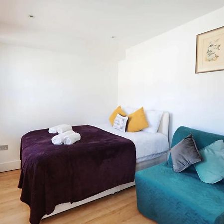 Lovely Private Bedrooms In Euston, Central London Exterior photo