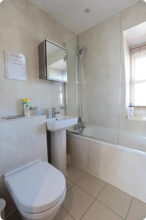 Lovely Private Bedrooms In Euston, Central London Exterior photo